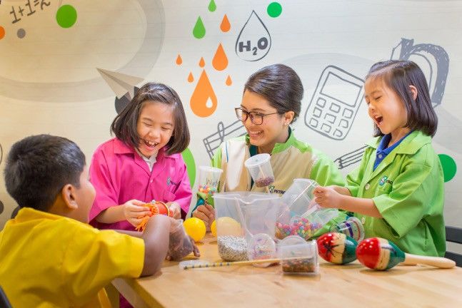 Kids with Volunteer