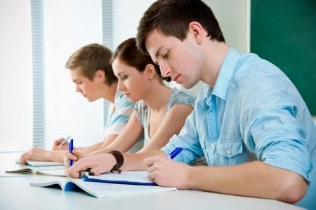 How to Choose a Pre-University Program
