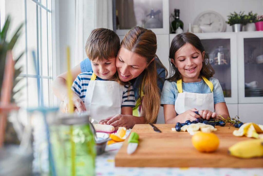 Healthy Holiday Eating Habits for Children